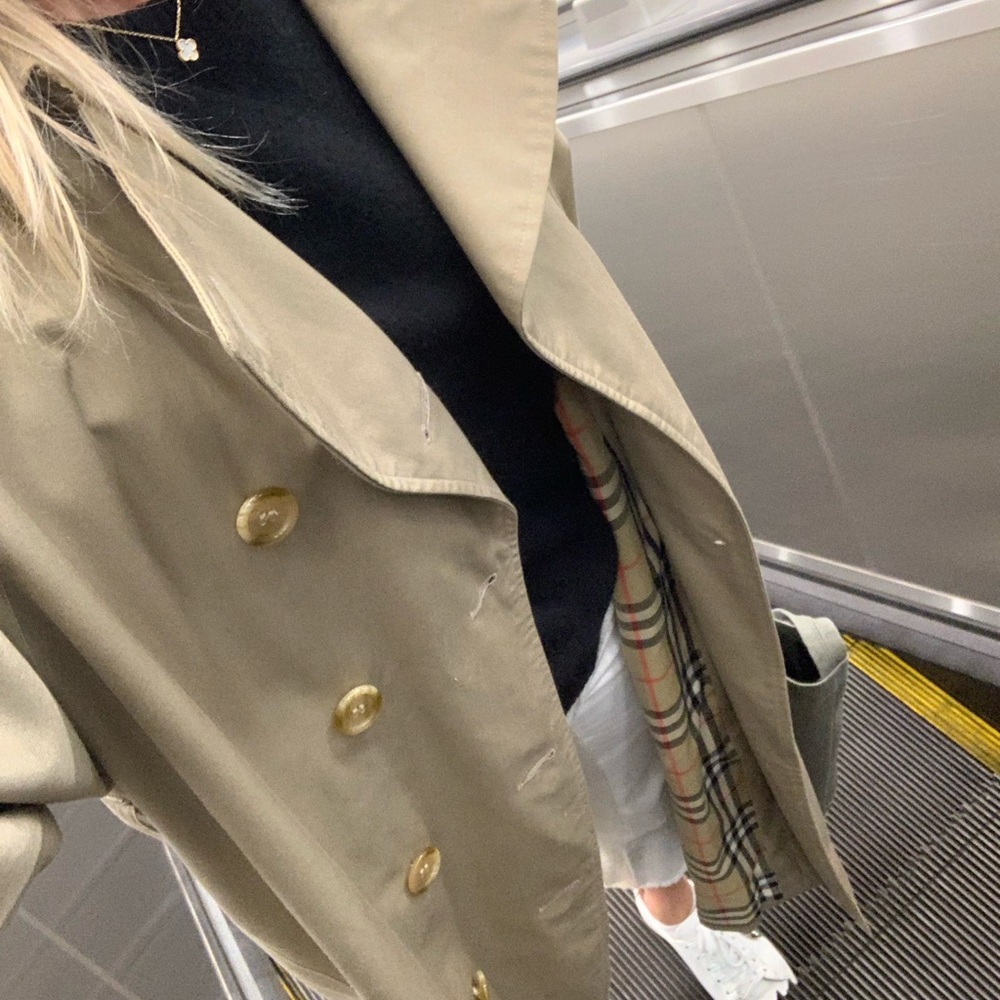 Burberry Beige Trench Coat with Signature Check Lining